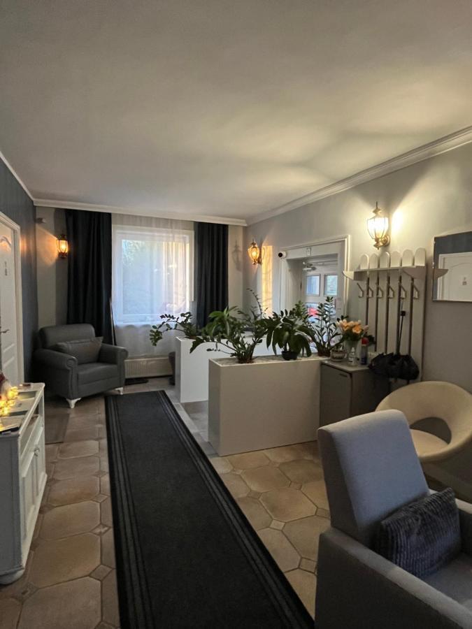 Jager Guesthouse Šoproň Exteriér fotografie