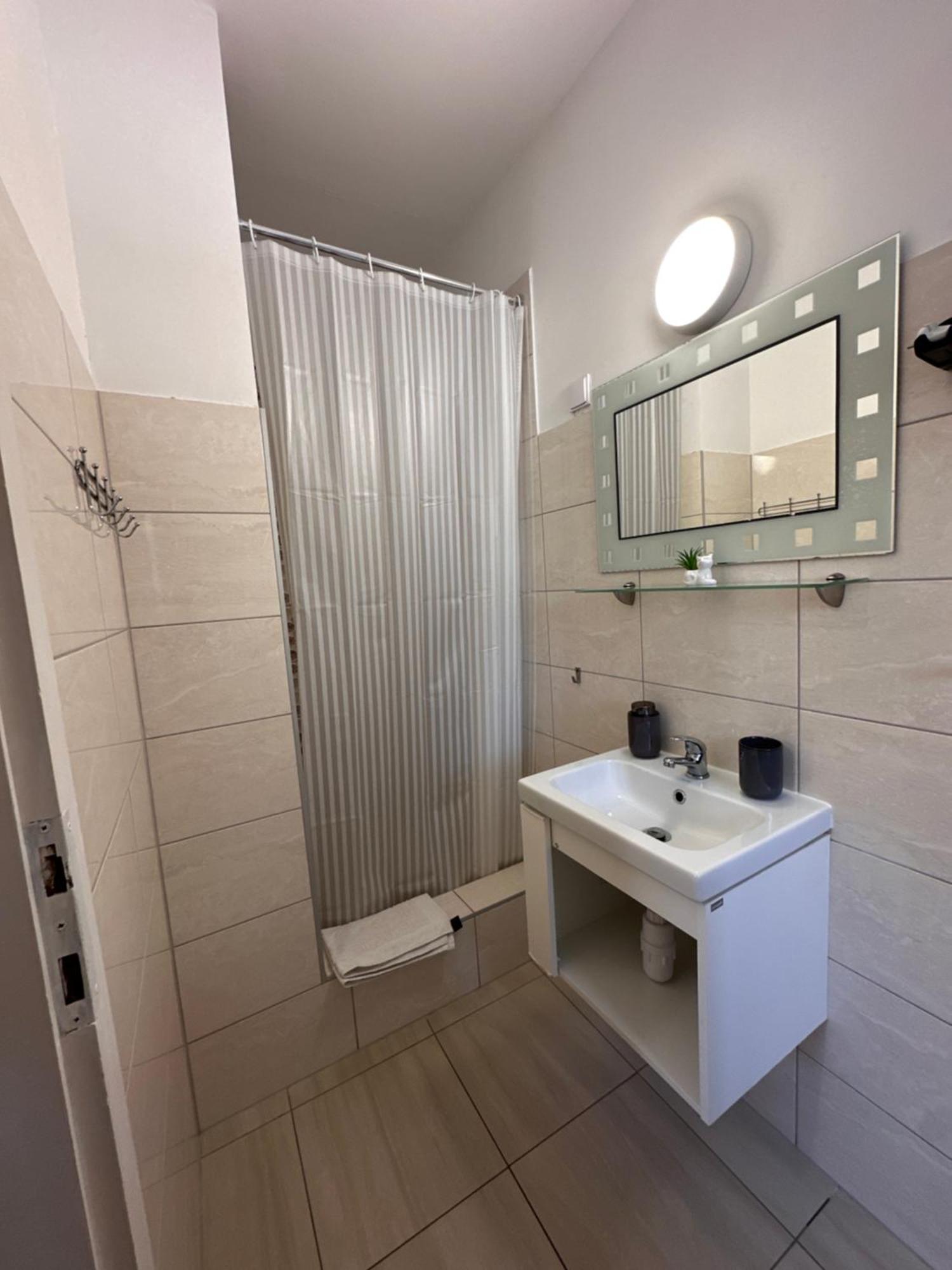 Jager Guesthouse Šoproň Exteriér fotografie